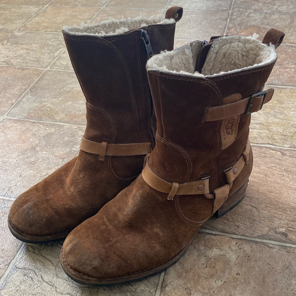 🐑🤎 Vintage Ugg Australia Mid Calf Winter Boot 🤎🐑